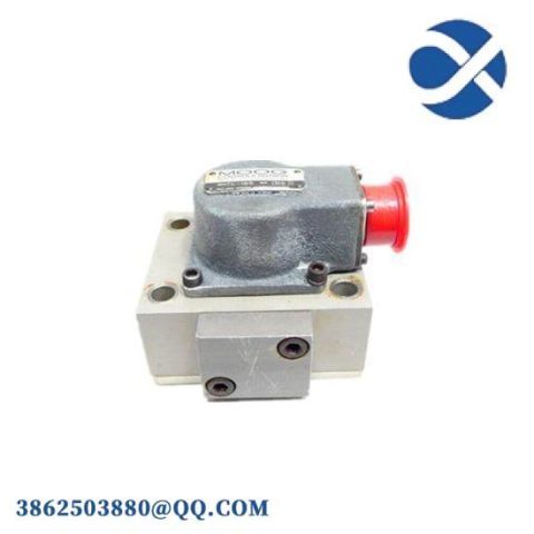 MOOG D136-001-008A Industrial Control Card Module